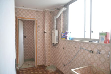 Apartamento para alugar com 200m², 3 quartos e 1 vagaÁrea de Serviço