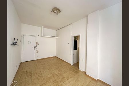 Studio para alugar com 20m², 1 quarto e sem vaga Studio para alugar com 20m², 1 quarto e sem vagaStudio