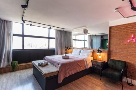 Studio para alugar com 37m², 1 quarto e sem vaga Studio para alugar com 37m², 1 quarto e sem vagaStudio
