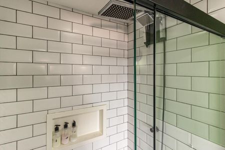 Studio para alugar com 37m², 1 quarto e sem vaga Studio para alugar com 37m², 1 quarto e sem vagaBanheiro
