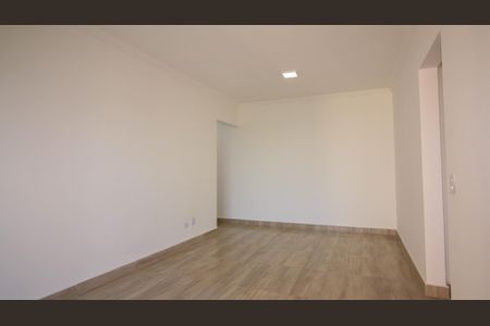 Apartamento à venda com 57m², 2 quartos e 1 vagaSala