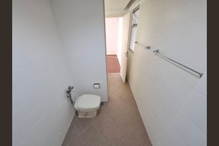 Apartamento à venda com 118m², 3 quartos e 2 vagasBanheiro da suíte