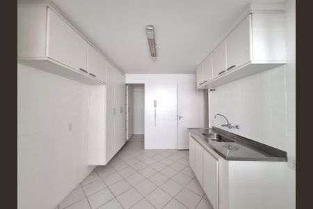 Apartamento à venda com 118m², 3 quartos e 2 vagasCozinha