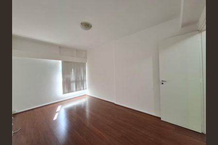 Apartamento à venda com 118m², 3 quartos e 2 vagasQuarto 1