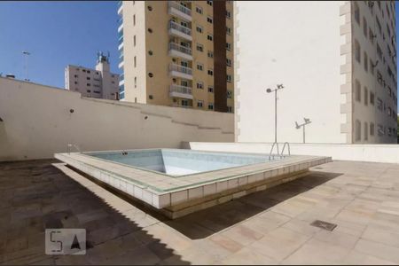 Apartamento à venda com 162m², 3 quartos e 2 vagasPiscina
