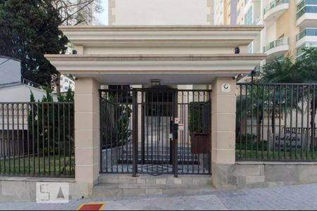 Apartamento à venda com 162m², 3 quartos e 2 vagasFachada