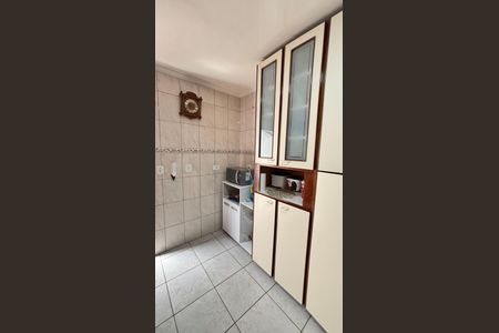 Casa à venda com 128m², 4 quartos e 4 vagas Casa à venda com 128m², 4 quartos e 4 vagasCozinha