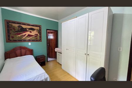 Casa à venda com 128m², 4 quartos e 4 vagas Casa à venda com 128m², 4 quartos e 4 vagasSuíte 3