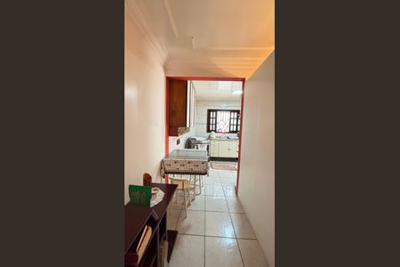 Casa à venda com 128m², 4 quartos e 4 vagas Casa à venda com 128m², 4 quartos e 4 vagasCozinha