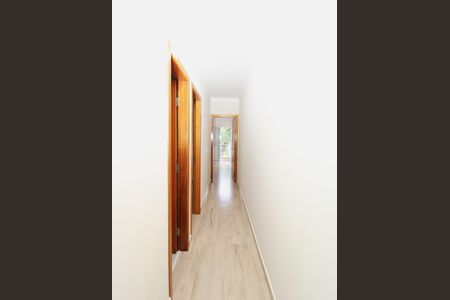 Casa à venda com 150m², 3 quartos e 3 vagasCorredor - Quartos