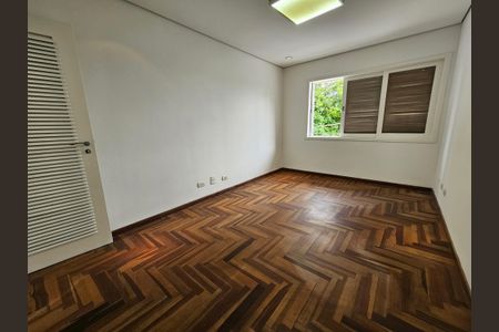 Casa à venda com 450m², 4 quartos e 5 vagasQuarto 1