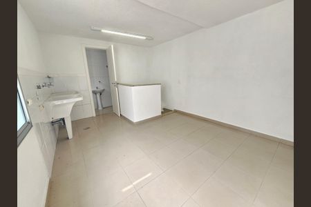 Casa à venda com 450m², 4 quartos e 5 vagasÁrea de Serviço
