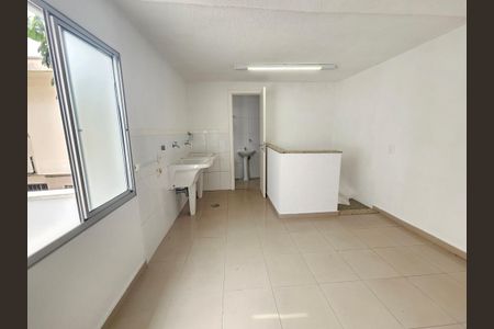 Casa à venda com 450m², 4 quartos e 5 vagasÁrea de Serviço