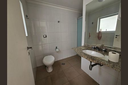 Casa à venda com 450m², 4 quartos e 5 vagasLavabo