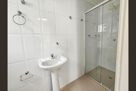 Casa à venda com 450m², 4 quartos e 5 vagasBanheiro de Serviço