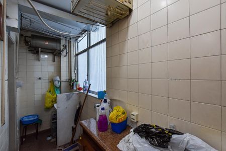 Apartamento à venda com 208m², 4 quartos e 1 vagaÁrea de Serviço