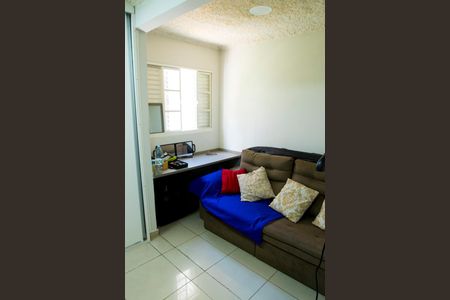 Casa à venda com 450m², 6 quartos e 4 vagas Casa à venda com 450m², 6 quartos e 4 vagasQuarto 2