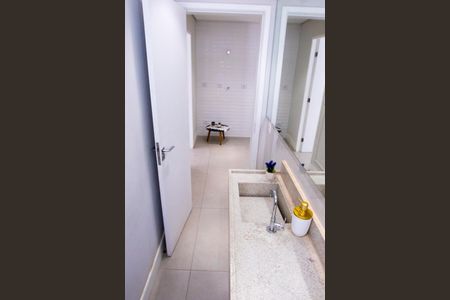 Casa à venda com 450m², 6 quartos e 4 vagas Casa à venda com 450m², 6 quartos e 4 vagasLavabo