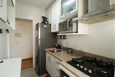 Apartamento à venda com 50m², 2 quartos e 1 vagaCozinha e Área de Serviço