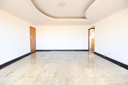 Apartamento à venda com 138m², 4 quartos e 2 vagasSala