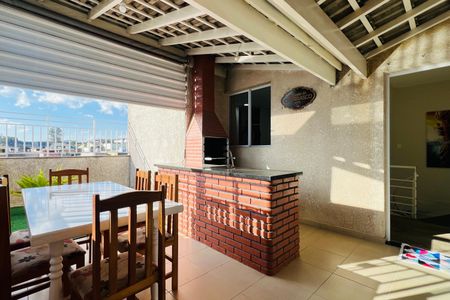 Apartamento para alugar com 85m², 3 quartos e 1 vaga Apartamento para alugar com 85m², 3 quartos e 1 vagaÁrea de Serviço e Churrasqueira
