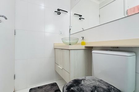 Apartamento para alugar com 85m², 3 quartos e 1 vaga Apartamento para alugar com 85m², 3 quartos e 1 vagaBanheiro