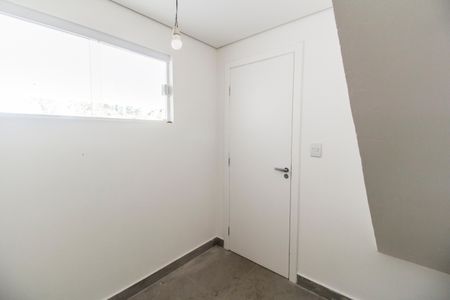 Casa de condomínio à venda com 220m², 3 quartos e 4 vagasDepósito