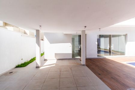 Casa de condomínio à venda com 220m², 3 quartos e 4 vagasÁrea gourmet