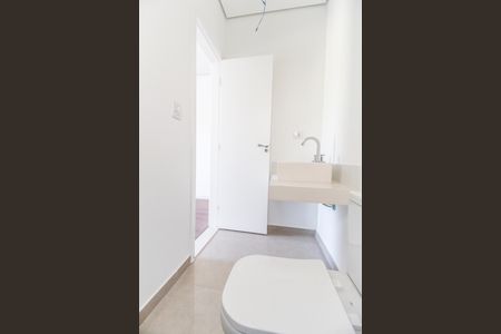 Casa de condomínio à venda com 220m², 3 quartos e 4 vagasBanheiro da Suíte 2