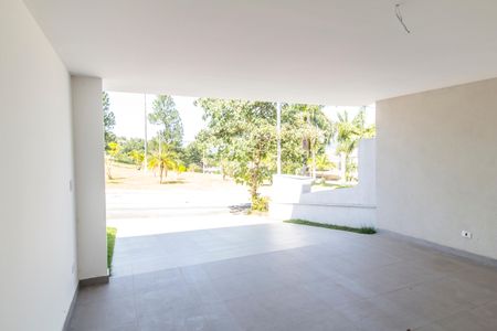 Casa de condomínio à venda com 220m², 3 quartos e 4 vagasGaragem