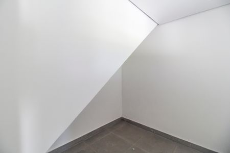 Casa de condomínio à venda com 220m², 3 quartos e 4 vagasDepósito