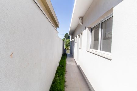 Casa de condomínio à venda com 220m², 3 quartos e 4 vagasCorredor