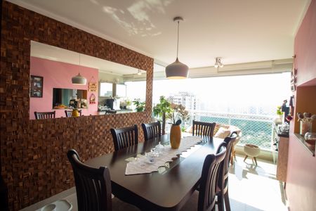 Apartamento à venda com 75m², 2 quartos e 2 vagasSala de Jantar