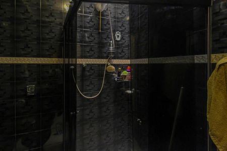 Casa à venda com 250m², 3 quartos e 2 vagasBanheiro