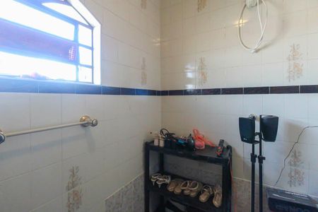 Casa à venda com 250m², 3 quartos e 2 vagasBanheiro da Suíte