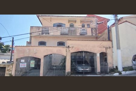 Casa à venda com 250m², 3 quartos e 2 vagasFachada