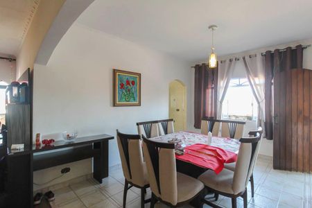 Casa à venda com 250m², 3 quartos e 2 vagasSala de Jantar