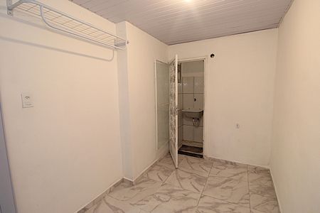 Casa para alugar com 65m², 1 quarto e sem vagaQuarto