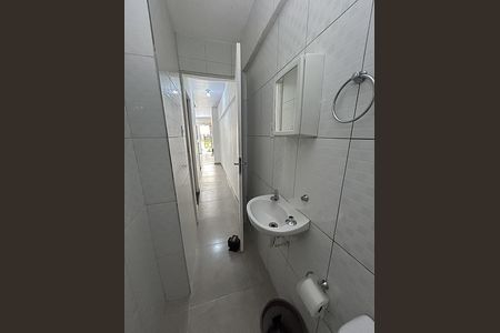 Casa para alugar com 65m², 1 quarto e sem vagaBanheiro