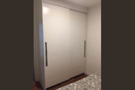 Apartamento à venda com 67m², 2 quartos e 2 vagasQuarto 2