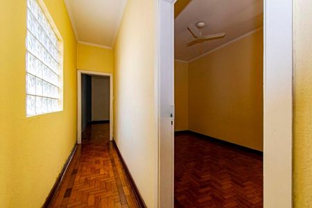 Casa à venda com 186m², 2 quartos e 5 vagas