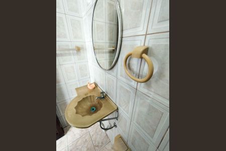 Casa à venda com 169m², 3 quartos e 2 vagas Casa à venda com 169m², 3 quartos e 2 vagasBanheiro de serviço