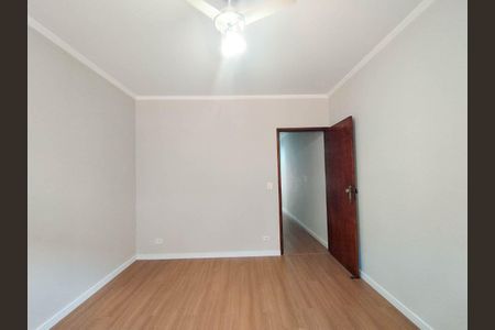 Casa à venda com 169m², 3 quartos e 2 vagas Casa à venda com 169m², 3 quartos e 2 vagasQuarto 2