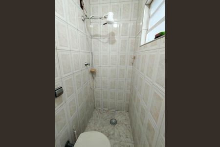 Casa à venda com 169m², 3 quartos e 2 vagas Casa à venda com 169m², 3 quartos e 2 vagasBanheiro de serviço