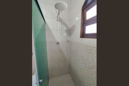 Casa à venda com 169m², 3 quartos e 2 vagas Casa à venda com 169m², 3 quartos e 2 vagasBanheiro Suíte