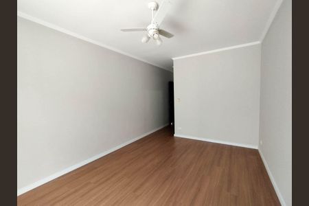 Casa à venda com 169m², 3 quartos e 2 vagas Casa à venda com 169m², 3 quartos e 2 vagasSuite