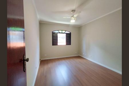 Casa à venda com 169m², 3 quartos e 2 vagas Casa à venda com 169m², 3 quartos e 2 vagasQuarto 3