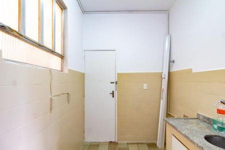 Apartamento para alugar com 81m², 2 quartos e 1 vaga Apartamento para alugar com 81m², 2 quartos e 1 vagaCozinha