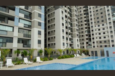 Apartamento à venda com 49m², 2 quartos e 1 vaga Apartamento à venda com 49m², 2 quartos e 1 vagaÁrea comum - Piscina