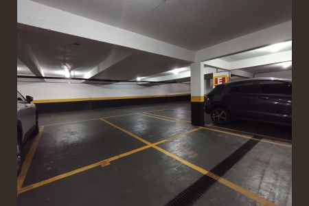 Apartamento à venda com 134m², 4 quartos e 2 vagasÁrea comum - Garagem